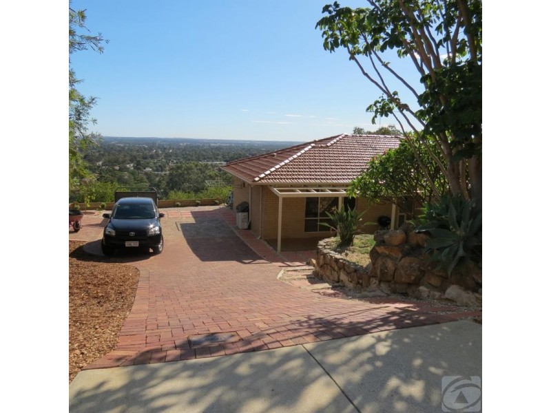 42 Angorra Rd, Mount Nasura WA 6112