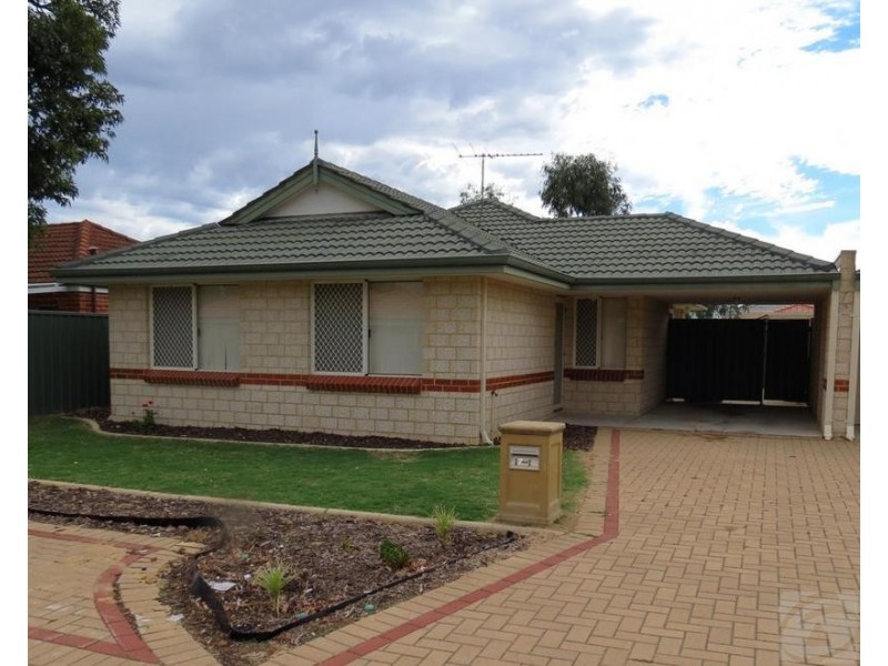 1/17 Devonshire Tce, Armadale WA 6112