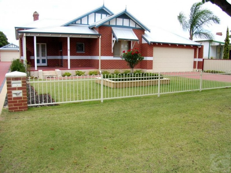 a/17 Mars Street, Carlisle WA 6101