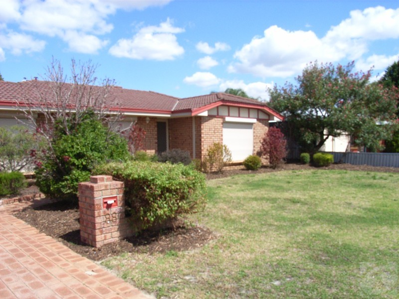 88 Brown Crescent, Seville Grove WA 6112