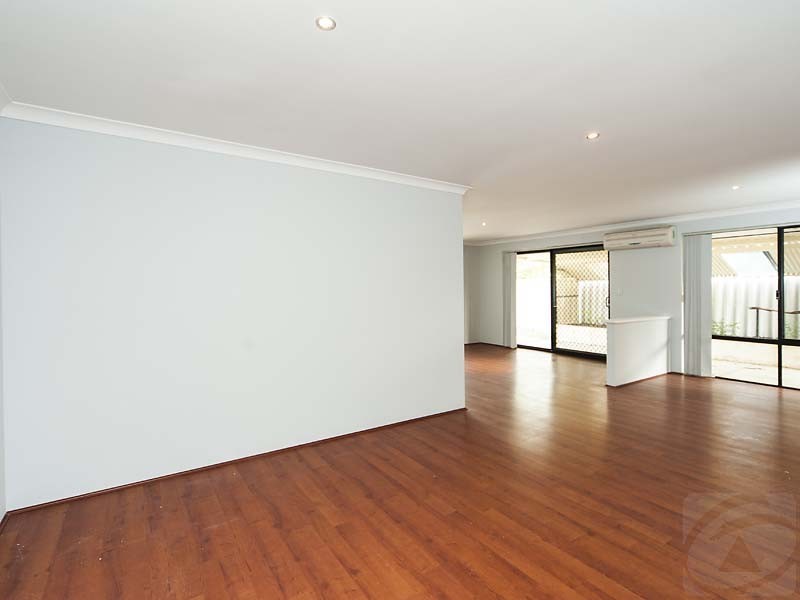 16 Carmana Lane, Warnbro WA 6169