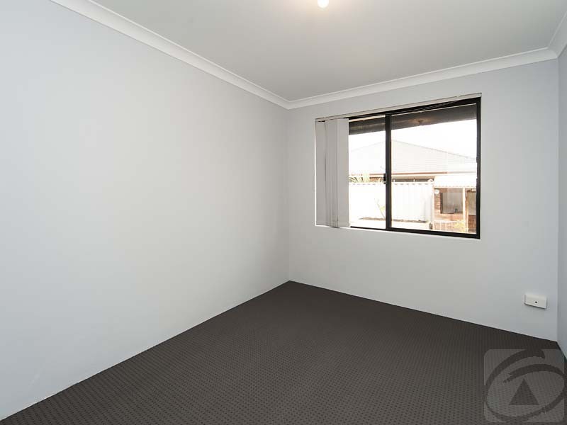 16 Carmana Lane, Warnbro WA 6169