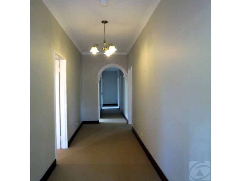 15 Peet Road, Roleystone WA 6111