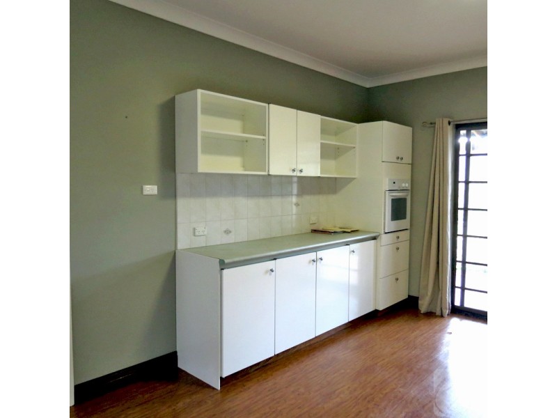 15 Peet Road, Roleystone WA 6111