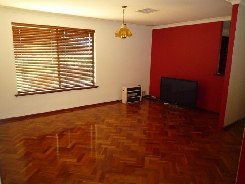 687 Brookton Hwy, Roleystone WA 6111