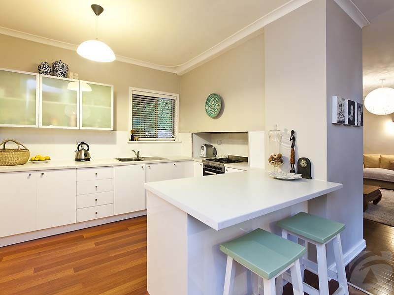 31 Derry Avenue, Mount Nasura WA 6112