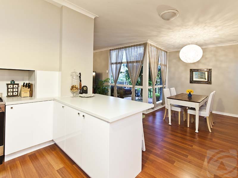 31 Derry Avenue, Mount Nasura WA 6112