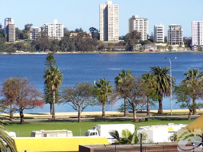 18/29 Hill Street, Perth WA 6000