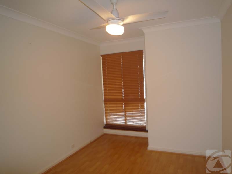 5/3 Netley Pl, Armadale WA 6112