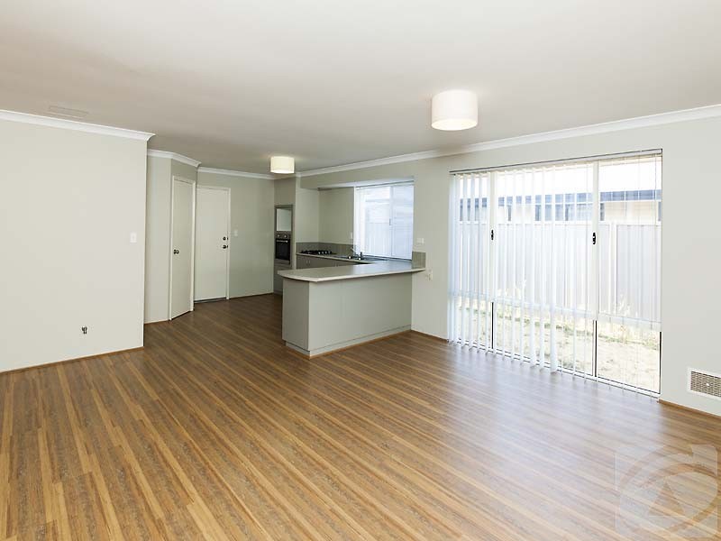 28 Bridal Crescent, Kenwick WA 6107