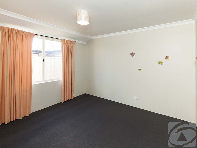 28 Bridal Crescent, Kenwick WA 6107