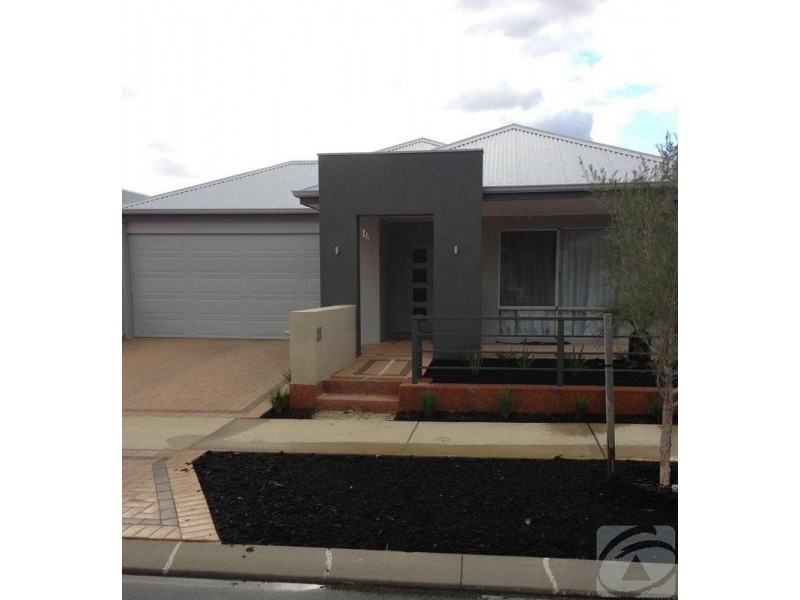 14 Hazelwinkel Gardens, Champion Lakes WA 6111