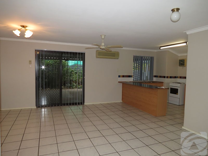 1 Cohuna Dr, Armadale WA 6112