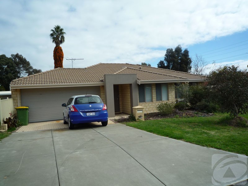 34 Dixie Rd, Kelmscott WA 6111