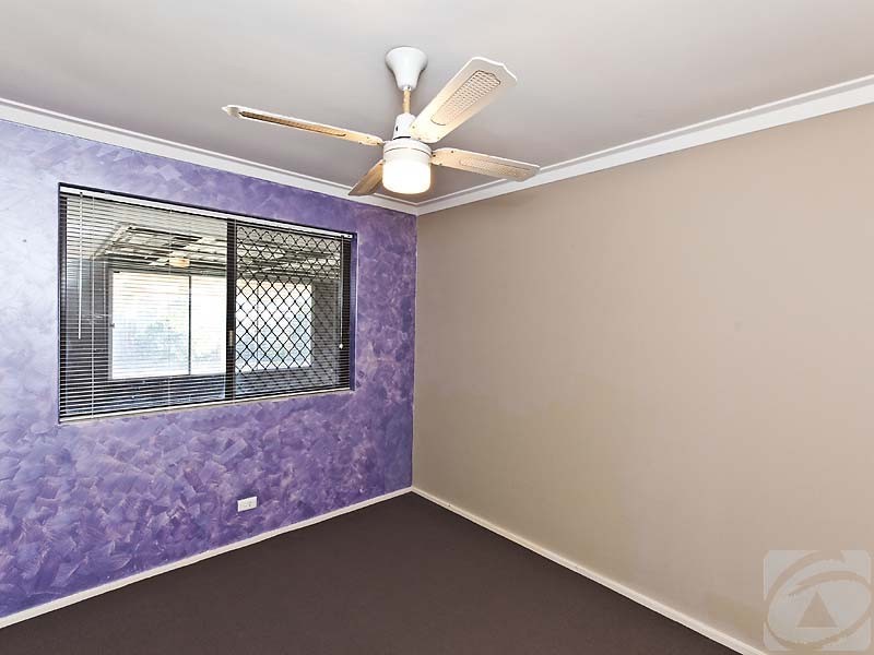 15 Cressida Way, Camillo WA 6111