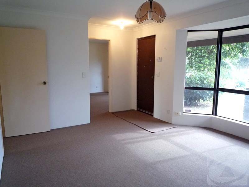 29 Whistler Green, Brookdale WA 6112