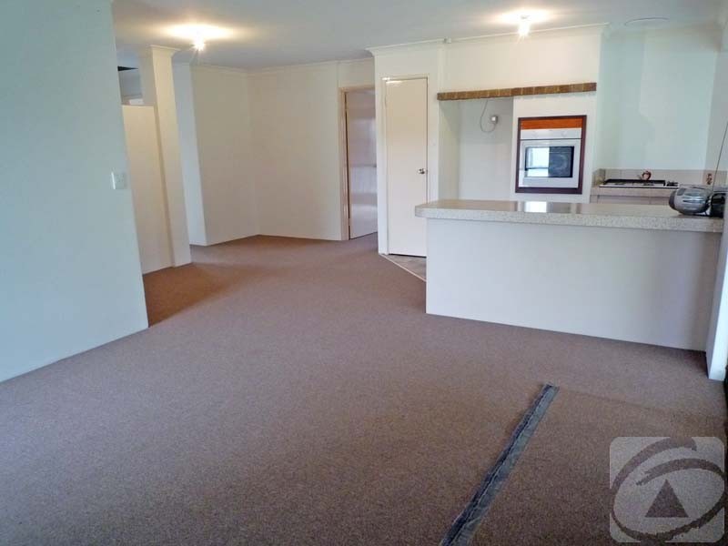 29 Whistler Green, Brookdale WA 6112