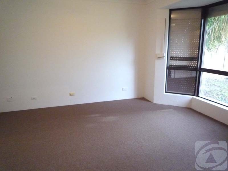 29 Whistler Green, Brookdale WA 6112