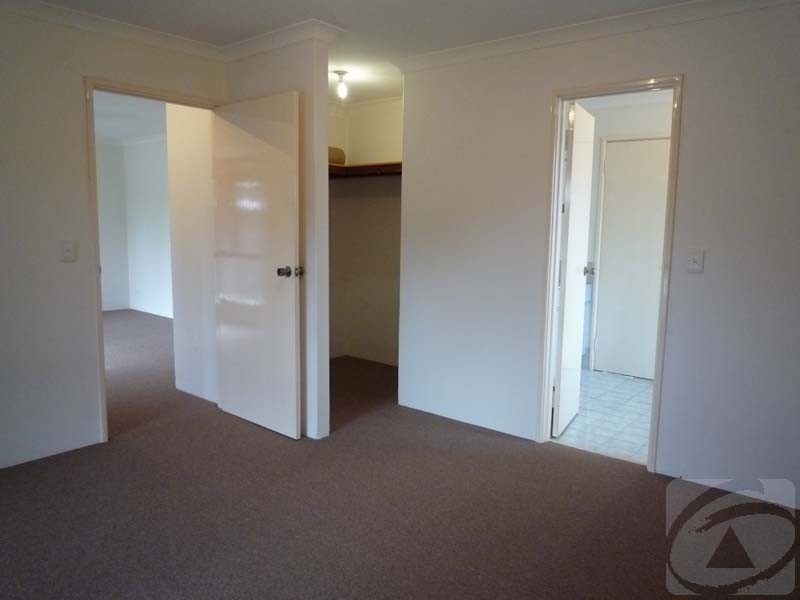 29 Whistler Green, Brookdale WA 6112