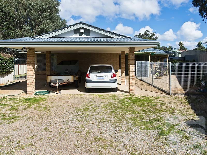 36 Barcombe Way, Gosnells WA 6110