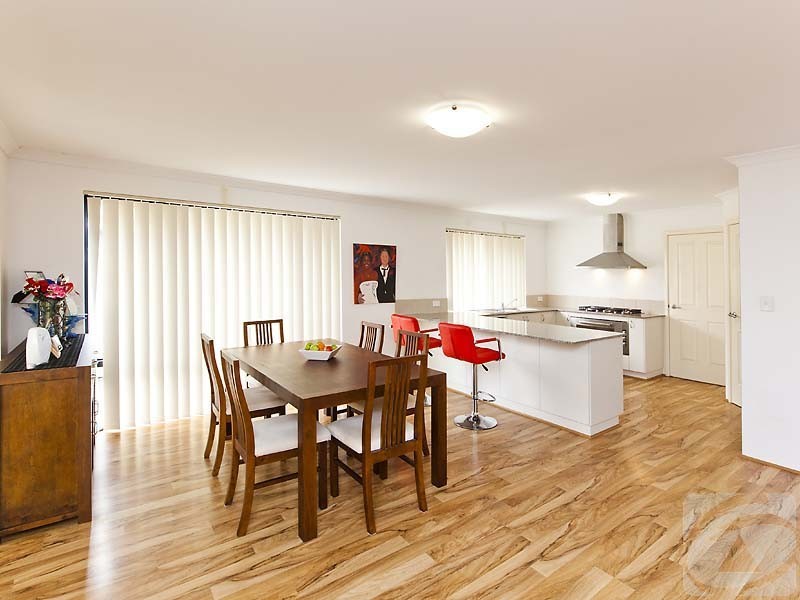 4 Cheltenham Approach, Harrisdale WA 6112