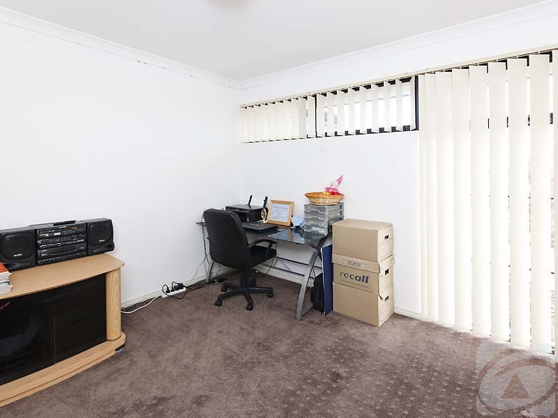 4 Cheltenham Approach, Harrisdale WA 6112