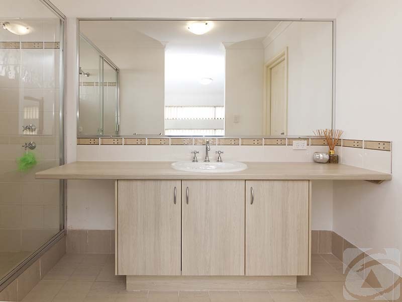 4 Cheltenham Approach, Harrisdale WA 6112