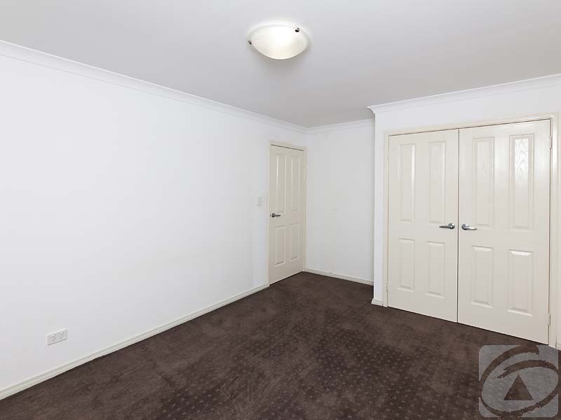 4 Cheltenham Approach, Harrisdale WA 6112