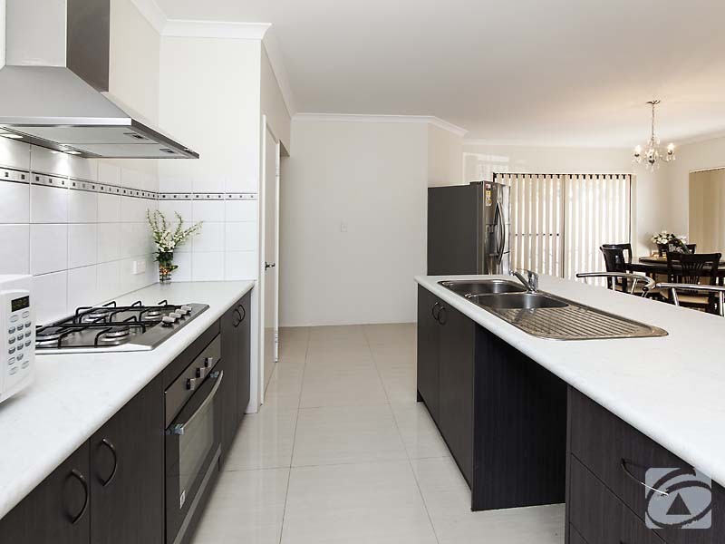 5 O’Brien Place, Camillo WA 6111