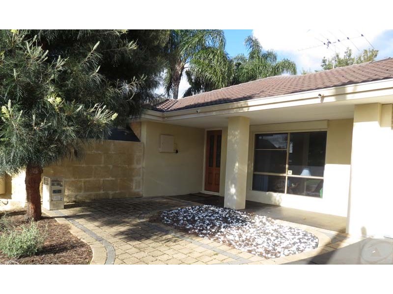 14 Kara Court, Seville Grove WA 6112