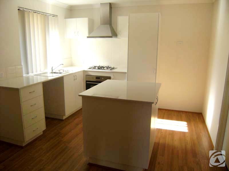 10/309 Railway Ave, Armadale WA 6112