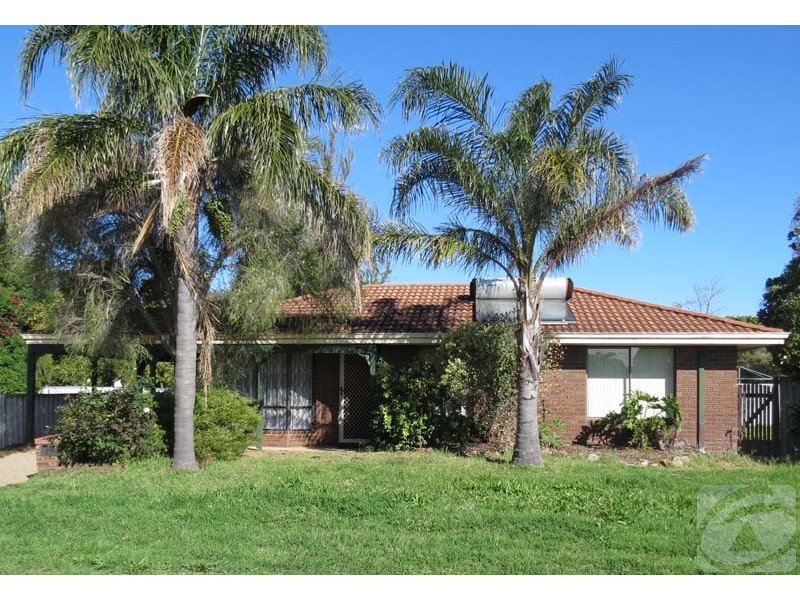 1 Lancelot Close, Camillo WA 6111