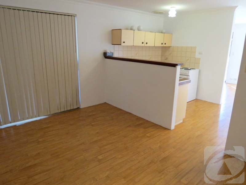 1 Lancelot Close, Camillo WA 6111