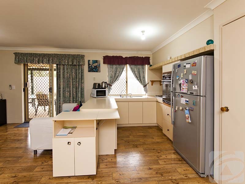 50a Spring Road, Thornlie WA 6108