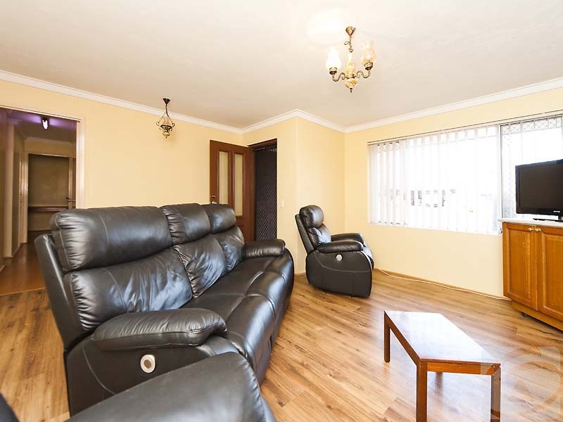 4 Malu Ct, Camillo WA 6111