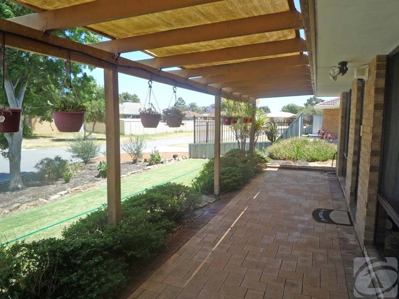 6 Ringtail Place, Brookdale WA 6112