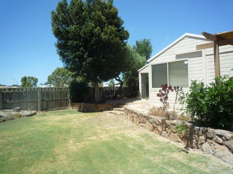 6 Ringtail Place, Brookdale WA 6112