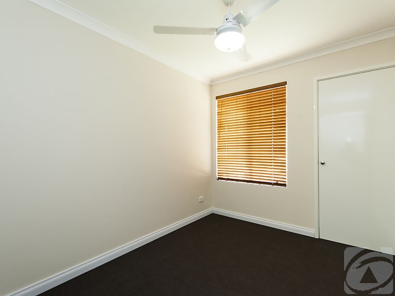 65 Ashley Drive, Kelmscott WA 6111