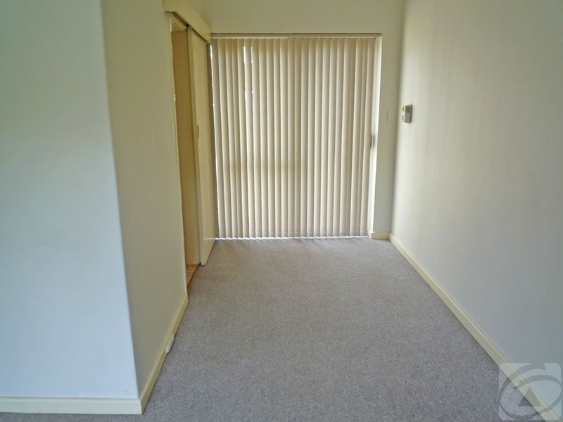 6 Spencer Road, Kelmscott WA 6111