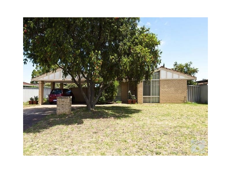 6 Greengage Court, Armadale WA 6112