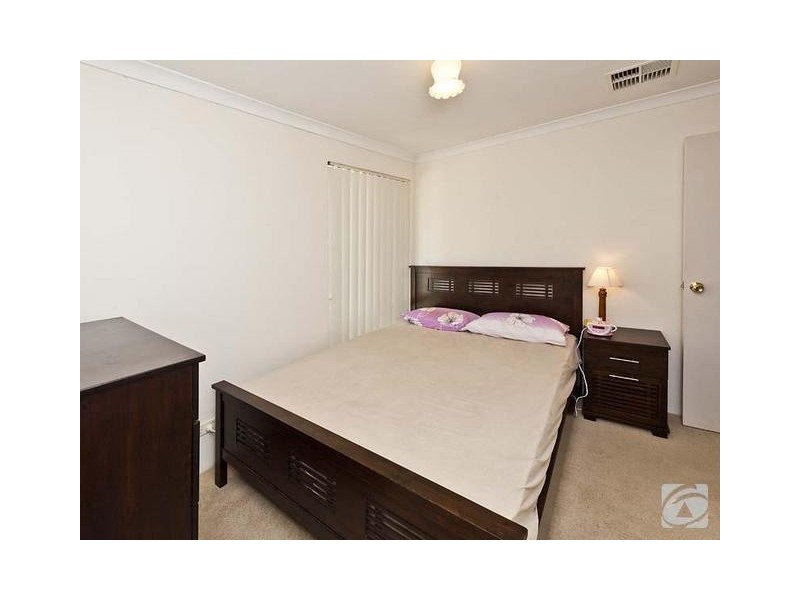 6 Greengage Court, Armadale WA 6112