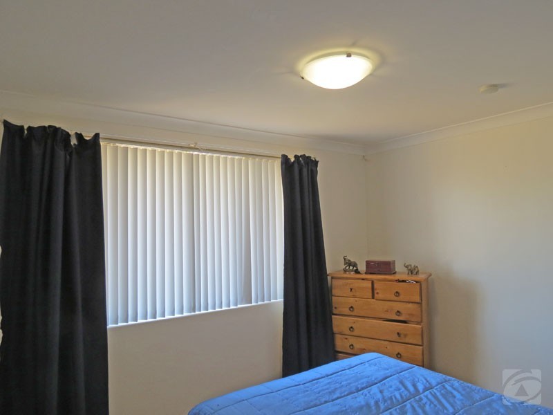 48 Grovelands Drive, Camillo WA 6111