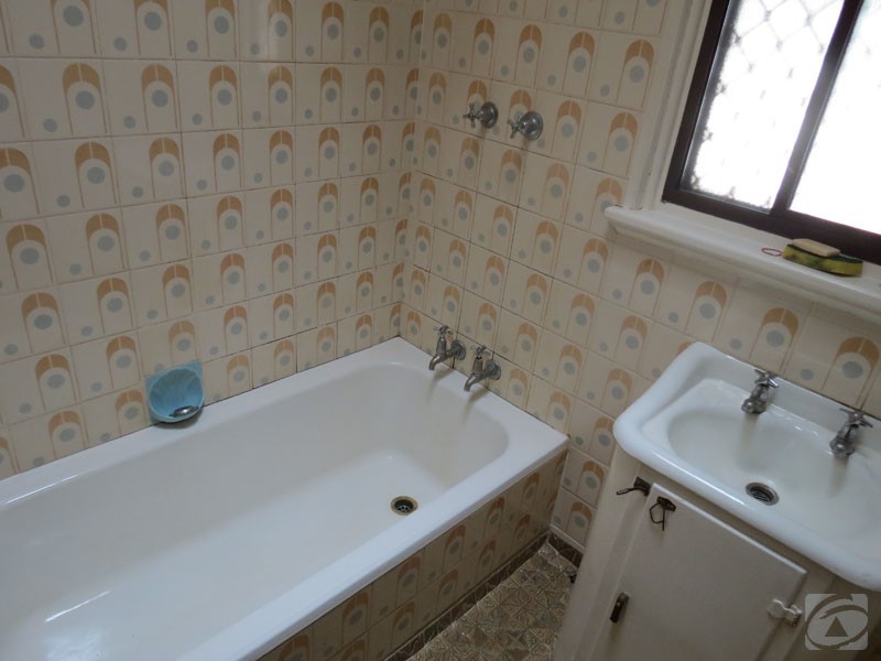 122 Westfield Road, Kelmscott WA 6111