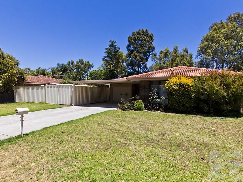 7 Montrose Circle, Camillo WA 6111