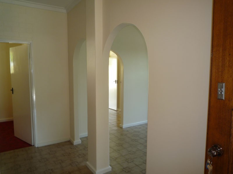 17 Kevin Road, Kelmscott WA 6111