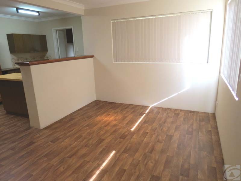 3 Gilbey Court, Camillo WA 6111