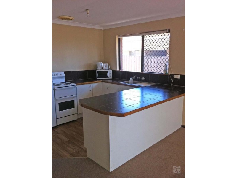 86b Westfield Road, Kelmscott WA 6111