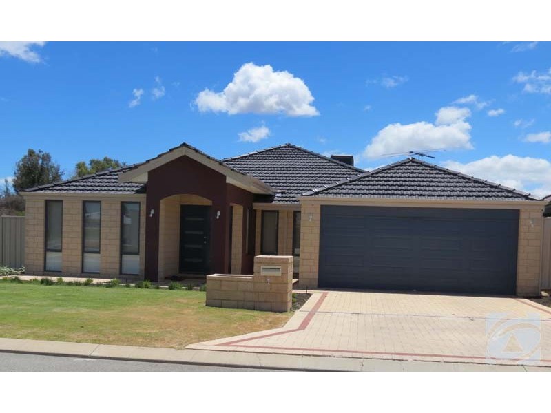 1 Dilabert Way, Bertram WA 6167