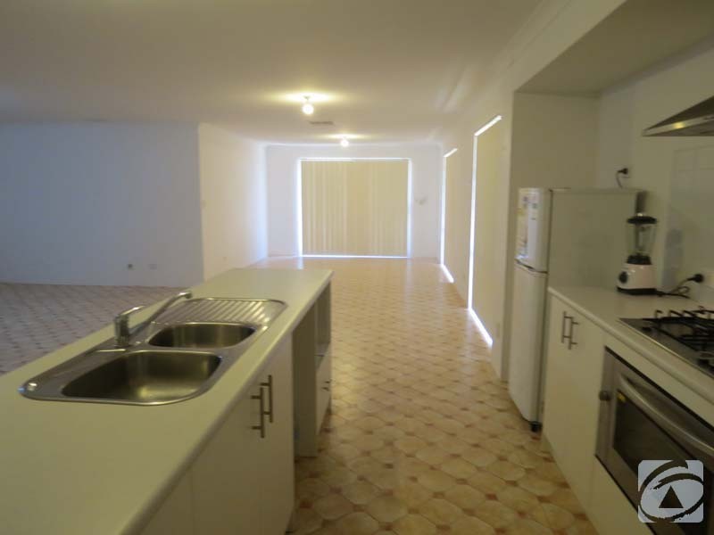 1 Dilabert Way, Bertram WA 6167