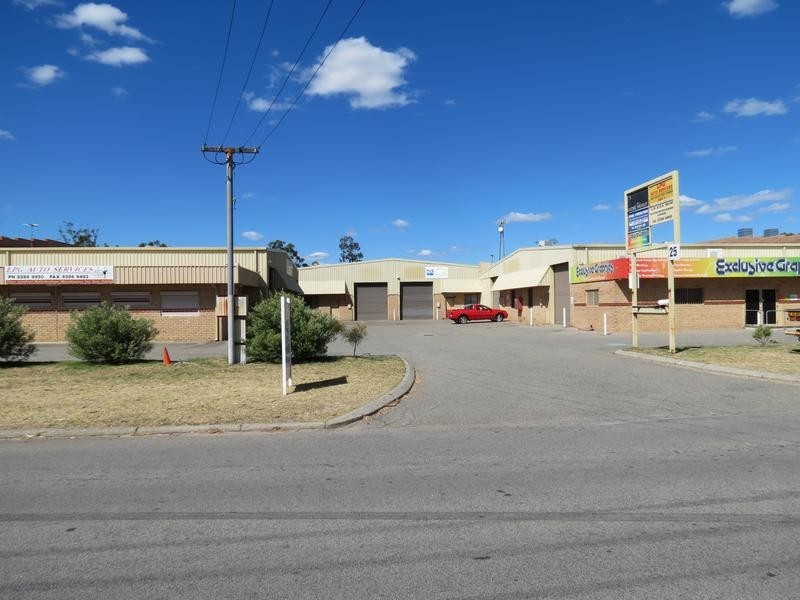 5/25 Owen Road, Kelmscott WA 6111